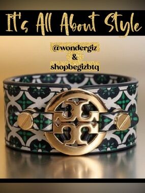 Authentic Tory Burch Cuff in Green Pattern Leather & Gold Signature Logo